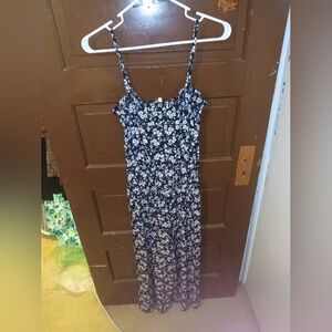 EUC Maurices Floral Sleeveless Cropped Jumpsuit M